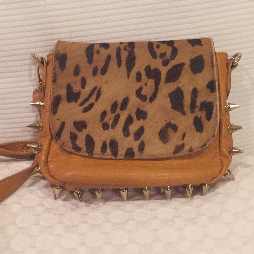 CHEETAH SISTER SIDE BAG